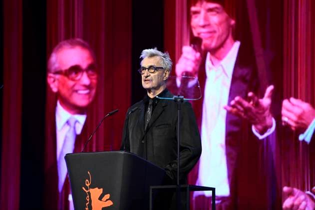 Wim Wenders bei der Verleihung des Goldenen Ehrenbären an Martin Scorsese auf der Berlinale 2024 74. Internationale Filmfestspiele Berlin im Berlinale Palast. Berlin, 20.02.2024