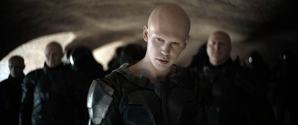 Austin Butler USA. Austin Butler in the (C)Warner Bros. new film: Dune: Part Two (2024). Plot: This follow-up film will explore the mythic journey of Paul Atreides as he unites with Chani and the Fremen while on a warpath of revenge against the conspirators who destroyed his family. Facing a choice between the love of his life and the fate of the known universe, he endeavors to prevent a terrible future only he can foresee. LMK106-J10537-160224 Supplied by LMKMEDIA. Editorial Only. Landmark Media is not the copyright owner of these Film or TV stills but provides a service only for recognised Media outlets. 