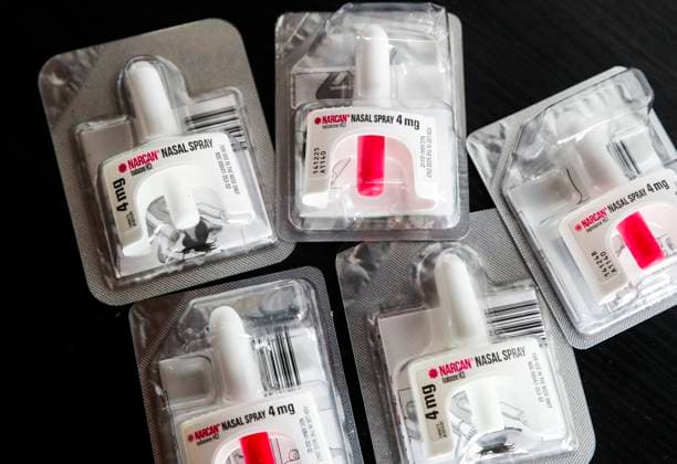 February 16, 2024, St. Petersburg, Florida, USA: NARCAN naloxone HCI nasal spray on display at IDEA Exchange Pinellas,1525 16th St. S. Suite 3, on Friday, Feb. 16, 2024 in St. Petersburg. NARCAN was designed to rapidly reverse the effects of a life-threatening opioid emergency. It is used to revive someone during an overdose from many prescription pain medications or street drugs such as heroin and is available as an over-the-counter treatment. St. Petersburg USA - ZUMAs70_ 20240216_zan_s70_051 Copyright: xDirkxShaddx