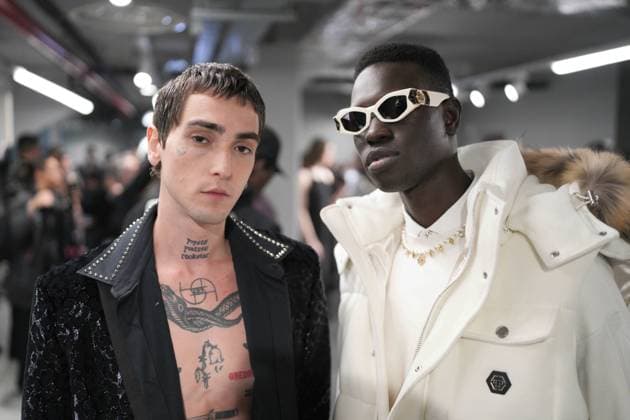 Entertainment Themen der Woche KW08 Entertainment Bilder des Tages Milan, Milan Women s Fashion Week: Fall Winter 2025 - Women s Fashion, Autumn Winter 2025. Philipp Plein fashion show Backstage Pictured: model  Copyright: xRiccardoxGIordanox xipa-agency.nx xRiccardoxGiordanox IPA_Agency_IPA43695380