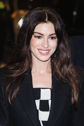 Milan, Milan Fashion Week: Womenswear Fall Winter 2024-2025 - Women s Fashion Autumn Winter 2024-2025 Versace Party. Pictured: Anne Hathaway  Copyright: xAlessandroxBremecx xipa-agency.nx xx IPA_Agency_IPA43698860