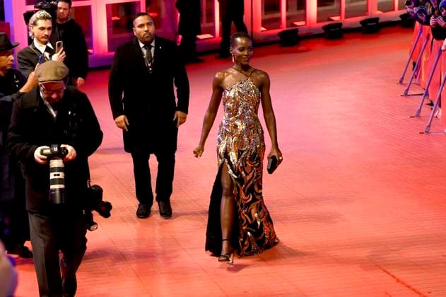 Lupita Nyong o bei der Closing Ceremony mit Preisverleihung auf der Berlinale 2024 74. Internationale Filmfestspiele Berlin im Berlinale Palast. Berlin, 24.02.2024