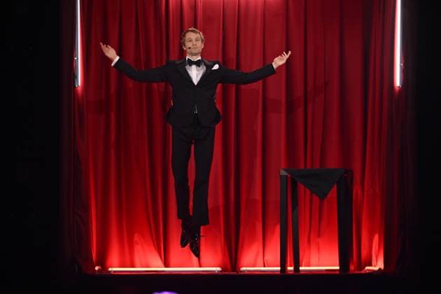 Entertainment Themen der Woche KW08 Entertainment Bilder des Tages ESKILSTUNA, SVERIGE 20240224 Komikern Björn Gustafsson uppträder i mellanakten under lördagens deltävling 3 av Melodifestivalen 2024 i Volvo CE Arena i Eskilstuna. ESKILSTUNA SVERIGE x10070x *** ESKILSTUNA, SWEDEN 20240224 Comedian Björn Gustafsson performs in the intermission during Saturdays round 3 of Melodifestivalen 2024 at Volvo CE Arena in Eskilstuna ESKILSTUNA SWEDEN x10070x  Copyright: xJessicaxGow TTx MELODIFESTIVALEN 2024 DELTÄVLING 4 ESKILSTUNA 9isElvMDut0_ORIGINAL