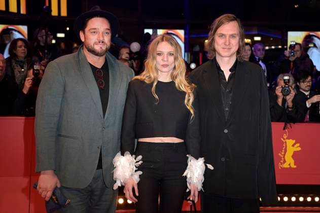 Ronald Zehrfeld, Lilith Stangenberg und Lars Eidinger bei der Closing Ceremony mit Preisverleihung auf der Berlinale 2024 74. Internationale Filmfestspiele Berlin im Berlinale Palast. Berlin, 24.02.2024