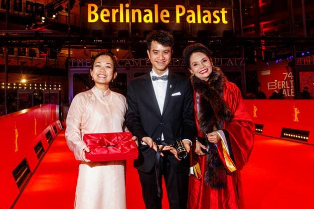 Berlinale Closing und Award Ceremony Pham Ngoc Lan und Minh Chau beim Berlinale Closing und Award Ceremony im Berlinale Palast anlässlich der 74. Internationalen Filmfestspiele Berlin am 22.02.2024 . Copyright: xEventpressxKochanx