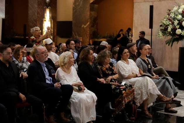 February 25, 2024, Mexico City, Mexico: Minister of Culture, Alejandra Frausto, the writer and novelist Elena Poniatowska, Margarita Bermudez during the posthumous tribute for the novelist Jose Agustin Ramirez at the Palace of Fine Arts in Mexico City. on February 25, 2024 in Mexico City, Mexico Mexico City Mexico - ZUMAe321 20240225_zia_e321_009 Copyright: xLuisxBarronx