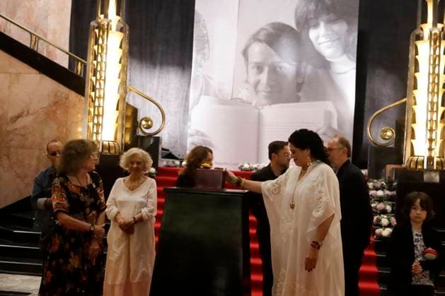 February 25, 2024, Mexico City, Mexico: Minister of Culture, Alejandra Frausto, the writer and novelist Elena Poniatowska, Margarita Bermudez during the posthumous tribute for the novelist Jose Agustin Ramirez at the Palace of Fine Arts in Mexico City. on February 25, 2024 in Mexico City, Mexico Mexico City Mexico - ZUMAe321 20240225_zia_e321_020 Copyright: xLuisxBarronx
