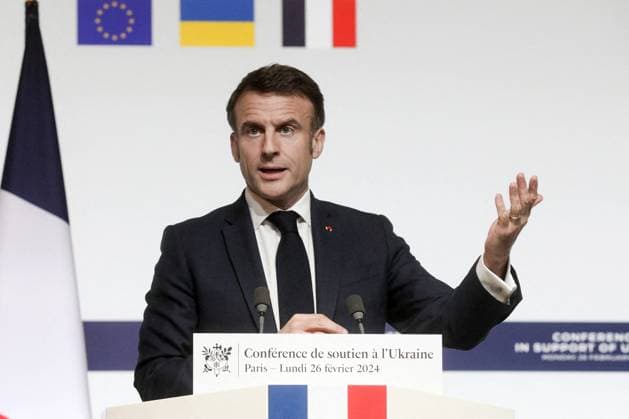 News Themen der Woche KW09 News Bilder des Tages Macron Says Sending Troops To Ukraine Cannot Be Ruled Out - Paris President Emmanuel Macron holds a press conference at the end of the international conference aimed at strengthening Western support for Ukraine, at the Elysee presidential palace in Paris, France on February 26, 2024.Macron said on Monday there was no consensus on sending troops to Ukraine, but the subject could not be ruled out. There is no consensus at this stage... to send troops on the ground, Macron said after hosting some 20 countries allied to Ukraine. Nothing should be excluded. We will do everything that we must so that Russia does not win. Photo by Stephane Lemouton Pool ABACAPRESS.COM Paris France  Copyright: xLemoutonxStephane Pool ABACAx