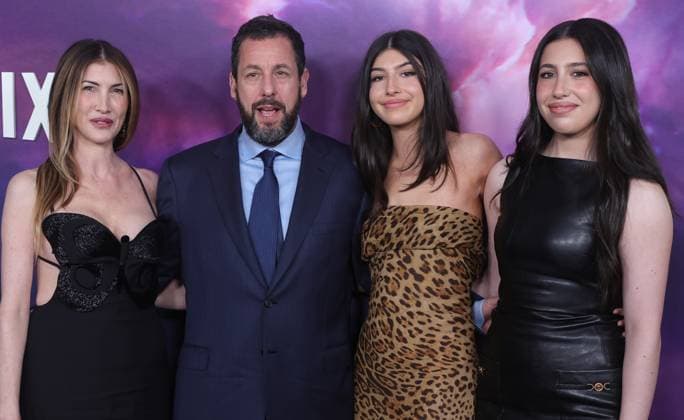 Los Angeles screening of Spaceman at The Egyptian Theatre Featuring: Jackie Sandler, Adam Sandler, Sunny Sandler, Sadie Sandler Where: Hollywood, California, United States When: 26 Feb 2024 Credit: Faye s Vision Cover Images EDITORIAL USE ONLY. NOT FOR USE BY NEWSPAPERS BASED IN THE UK. Copyright: xx 53511413