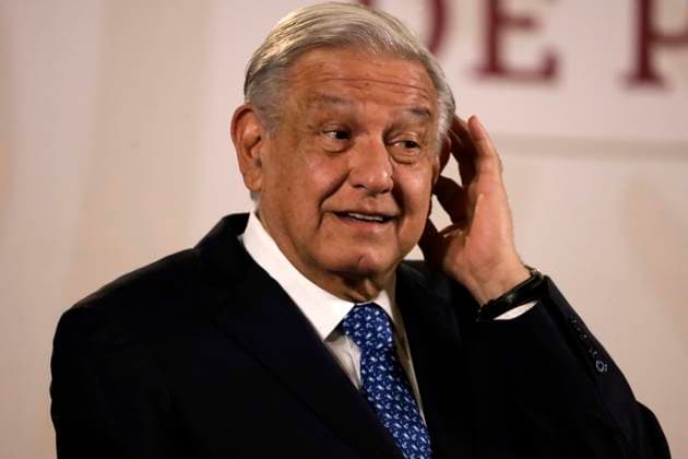 February 27, 2024, Mexico City, Mexico: Mexico s President Andres Manuel Lopez Obrador gesticulates while speak during his briefing conference at the National Palace. on February 27, 2024 in Mexico City, Mexico Mexico City Mexico - ZUMAe321 20240227_zia_e321_001 Copyright: xLuisxBarronx
