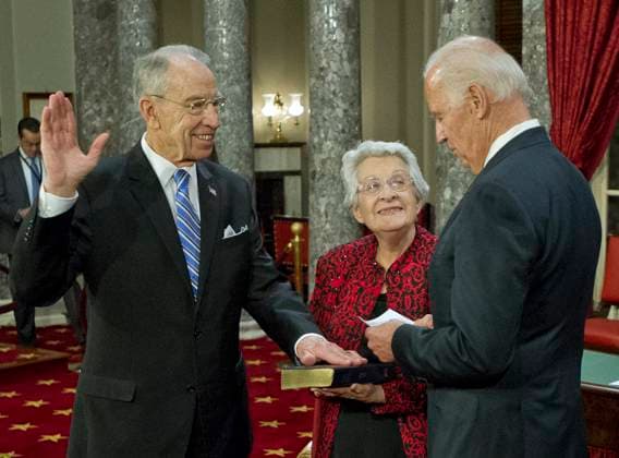 United States Vice President Joe Biden, right, administers the oath of office during a mock swearing-in ceremony to US Senator Chuck Grassley (Republican of Iowa), left, in the Old US Senate Chamber in the US Capitol in Washington, DC on Tuesday, January 3, 2017. Grassley s wife, Barbara holds the Bible at center. Credit: Ron Sachs CNP (RESTRICTION: NO New York or New Jersey Newspapers or newspapers within a 75 mile radius of New York City) EDITORIAL USE ONLY Copyright: xx x cnpphotos065145