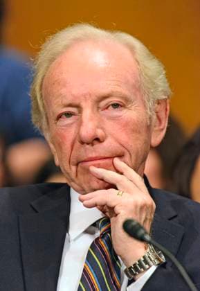 DeVos Confirmation Hearing Former United States Senator Joe Lieberman (Independent Democrat of Connecticut) appears at the US Senate Committee on Health, Education, Labor and Pensions hearing considering the confirmation of Betsy DeVos of Grand Rapids, Michigan to be US Secretary of Education on Capitol Hill in Washington, DC on Tuesday, January 17, 2017. Credit: Ron Sachs CNP Washington District of Columbia United States of America EDITORIAL USE ONLY Copyright: xx _CP87599 RonxSachsx cnpphotos066154