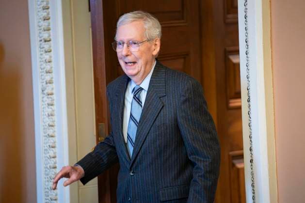 News Themen der Woche KW09 News Bilder des Tages Senate Minority Leader Mitch McConnell, R-KY, leaves a Republican luncheon at the U.S. Capitol in Washington, DC on Wednesday, February 28, 2024. Earlier today, McConnell, the longest-serving Senate leader in history, announced he would step down from his position as the Senate Republican leader in November.  WAP20240228515 BONNIExCASH
