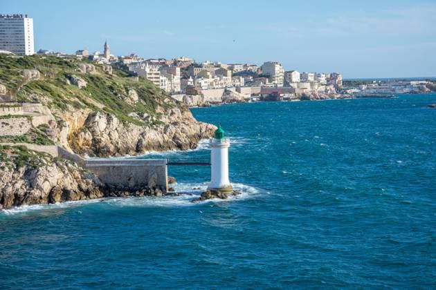 discovery of the harbor of Marseille and the islands of the region, France discovery of the harbor of Marseille and the islands of the region in May, France Copyright: xZoonar.com sebastienxhovaguimianx 17447043