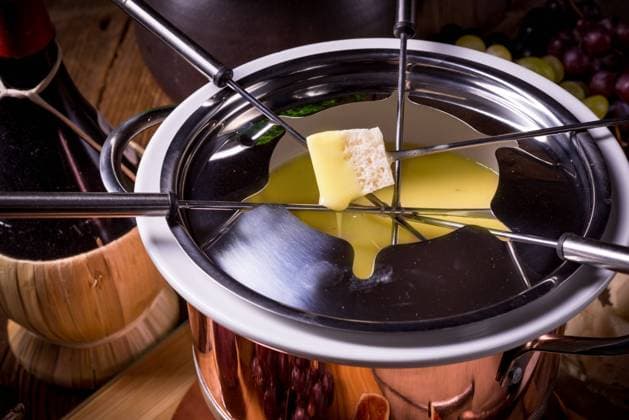fruit fondue fruit fondue Copyright: xZoonar.com DariusxDzinnikx 9711095
