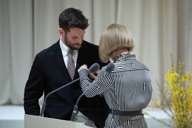 PFW Simon Jacquemus Medal Ceremony Simon Jacquemus and Anna Wintour attending the Simon Jacquemus Chevalier de l ordre des Arts et des Lettres Medal Ceremony as part of Paris Fashion Week in Paris, France on March 02, 2024. Photo by Aurore Marechal ABACAPRESS.COM Paris France  Copyright: xMarechalxAurore ABACAx