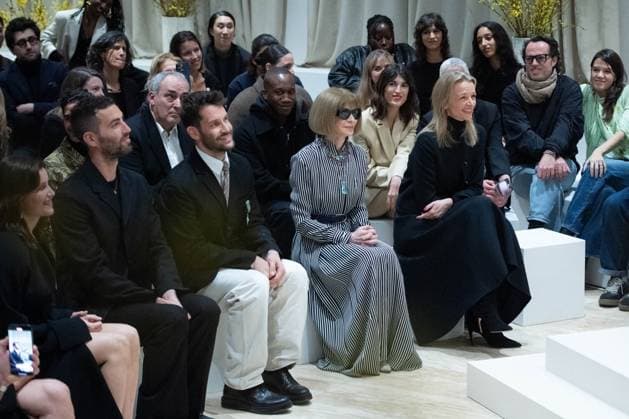PFW Simon Jacquemus Medal Ceremony Marco Maestri, Simon Jacquemus, Anna Wintour and Delphine Arnault attending the Simon Jacquemus Chevalier de l ordre des Arts et des Lettres Medal Ceremony as part of Paris Fashion Week in Paris, France on March 02, 2024. Photo by Aurore Marechal ABACAPRESS.COM Paris France  Copyright: xMarechalxAurore ABACAx