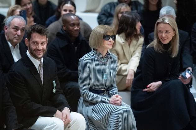 PFW Simon Jacquemus Medal Ceremony Simon Jacquemus, Anna Wintour and Delphine Arnault attending the Simon Jacquemus Chevalier de l ordre des Arts et des Lettres Medal Ceremony as part of Paris Fashion Week in Paris, France on March 02, 2024. Photo by Aurore Marechal ABACAPRESS.COM Paris France  Copyright: xMarechalxAurore ABACAx