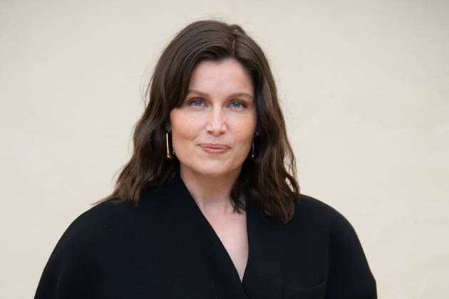 PFW Simon Jacquemus Medal Photocall Laetitia Casta attending the Simon Jacquemus Chevalier de l ordre des Arts et des Lettres Medal Ceremony as part of Paris Fashion Week in Paris, France on March 02, 2024. Photo by Aurore Marechal ABACAPRESS.COM Paris France  Copyright: xMarechalxAurore ABACAx
