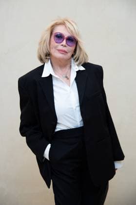 PFW Simon Jacquemus Medal Photocall Amanda Lear attending the Simon Jacquemus Chevalier de l ordre des Arts et des Lettres Medal Ceremony as part of Paris Fashion Week in Paris, France on March 02, 2024. Photo by Aurore Marechal ABACAPRESS.COM Paris France  Copyright: xMarechalxAurore ABACAx