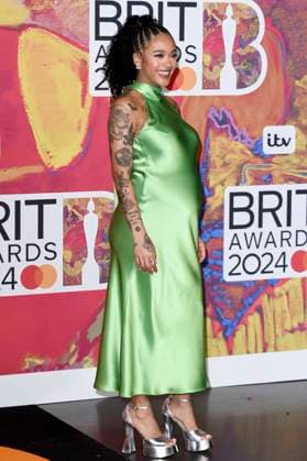 Yinka Bokinni bei der Verleihung der 44. BRIT Awards 2023 in der O2 Arena. London, 02.03.2024