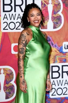 Yinka Bokinni bei der Verleihung der 44. BRIT Awards 2023 in der O2 Arena. London, 02.03.2024