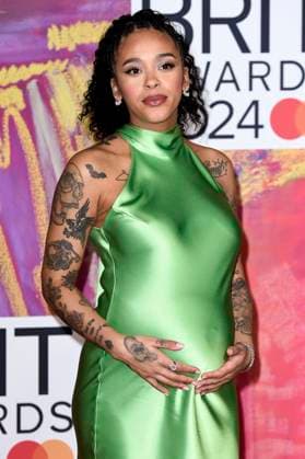 Yinka Bokinni bei der Verleihung der 44. BRIT Awards 2023 in der O2 Arena. London, 02.03.2024
