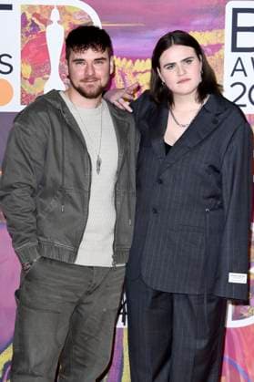 Goddard und Venbee bei der Verleihung der 44. BRIT Awards 2023 in der O2 Arena. London, 02.03.2024