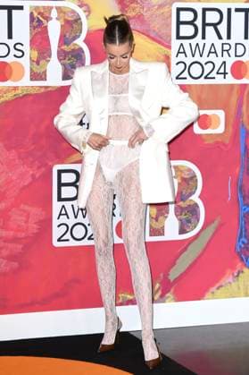 Olivia Attwood bei der Verleihung der 44. BRIT Awards 2023 in der O2 Arena. London, 02.03.2024