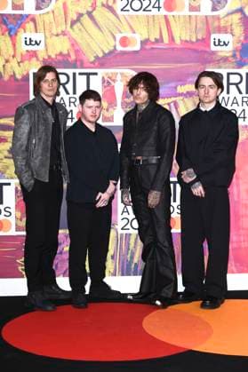 Matt Kean, Lee Malia, Oliver Sykes und Matt Nicholls von Bring Me the Horizon bei der Verleihung der 44. BRIT Awards 2023 in der O2 Arena. London, 02.03.2024
