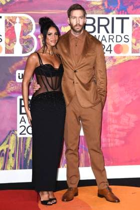 Vick Hope mit Ehemann Calvin Harris bei der Verleihung der 44. BRIT Awards 2023 in der O2 Arena. London, 02.03.2024