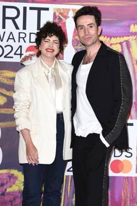 Annie Mac und Nick Grimshaw bei der Verleihung der 44. BRIT Awards 2023 in der O2 Arena. London, 02.03.2024