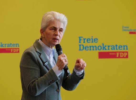 Europaauftakt 03.03.2024 Rede des FDP-Präsidiumsmitglieds und der FDP-Spitzenkandidatin zur Europawahl Dr. Marie-Agnes Strack-Zimmermann beim Neujahrsempfang der FDP Darmstadt Darmstadt Hessen Deutschland *** European kick-off 03 03 2024 Speech by FDP Presidium member and FDP top candidate for the European elections Dr. Marie Agnes Strack Zimmermann at the New Years reception of the FDP Darmstadt Darmstadt Hesse Germany