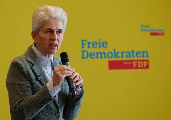 News Themen der Woche KW09 News Bilder des Tages Europaauftakt 03.03.2024 Rede des FDP-Präsidiumsmitglieds und der FDP-Spitzenkandidatin zur Europawahl Dr. Marie-Agnes Strack-Zimmermann beim Neujahrsempfang der FDP Darmstadt Darmstadt Hessen Deutschland *** European kick-off 03 03 2024 Speech by FDP Presidium member and FDP top candidate for the European elections Dr. Marie Agnes Strack Zimmermann at the New Years reception of the FDP Darmstadt Darmstadt Hesse Germany