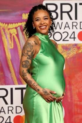 Yinka Bokinni bei der Verleihung der 44. BRIT Awards 2023 in der O2 Arena. London, 02.03.2024