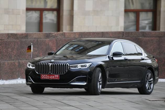 Russia Germany Ambassador 8634149 04.03.2024 A car carrying German Ambassador to Russia Alexander Graf Lambsdorff arrives at the Russian Foreign Ministry headquarters in Moscow, Russia. Lambsdorff was summoned to the Russian Foreign Ministry on March 4 in connection with the conversation between senior German military officers on security topics concerning Russia and Ukraine, which was published by Russian media on Friday. Topics included aiming the German-made Taurus missiles at targets such as a key bridge over the Kerch strait linking the Russian mainland to Crimea. RIA Novosti Sputnik Moscow Russia  Copyright: xRIAxNovostix