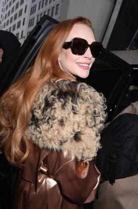Lindsay Lohan leaving her hotel to appear on The Tonight Show Starring Jimmy Fallon . Featuring: Lindsay Lohan Where: New York City, New York, United States When: 04 Mar 2024 Credit: Darla Khazei INSTARimages EDITORIAL USE ONLY. NOT FOR USE BY NEWSPAPERS BASED IN THE UK. Copyright: xDarlaxKhazeix 53534508