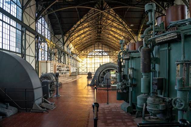 Maschinenhalle Zeche Zollern Maschinenhalle des stillgelegten Steinkohlebergwerk und Museum Zeche Zollern in Dortmund, Teil der Route der Industriekultur im Ruhrgebiet, Nordrhein-Westfalen, Deutschland, Europa Machine hall of the former Coal Mine and Museum Zeche Zollern in Dortmund, part of the Route of Industrial Culture in the Ruhr area, North Rhine-Westphalia, Germany, Europe