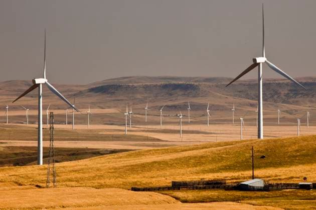 Power_generating windmills near Pincher Creek, Alberta, Canada.unknown C2a  Copyright: x xAllxCanadaxPhotosx 1990-61548
