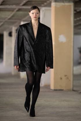Entertainment Themen der Woche KW10 Entertainment Bilder des Tages PFW - Avellano Runway A model walks the runway during the Avellano Womenswear Fall Winter 2024-2025 show as part of Paris Fashion Week on March 5, 2024 in Paris, France. Photo by Laurent Zabulon ABACAPRESS.COM Paris France  Copyright: xZabulonxLaurent ABACAx
