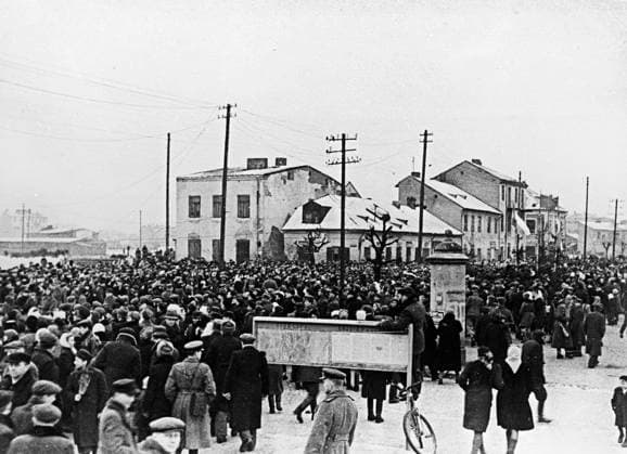 Meeting in Siedlce 627451 04.02.1945 Meeting in Siedlce on the occasion of Warsaw liberation, 1945. The Great Patriotic War. Reproduction. RIA Novosti Sputnik Siedlce Poland  Copyright: xRIAxNovostix