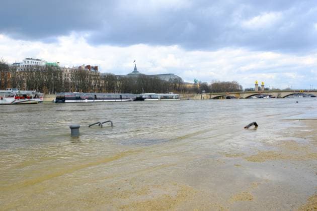 News Themen der Woche KW10 News Bilder des Tages Flood of the Seine River - Paris Flood of the Seine River in Paris, France on 6 March, 2024. Photo by Marie Hubert Psaila ABACAPRESS.COM Paris France  Copyright: xHubertxPsailaxMarie ABACAx