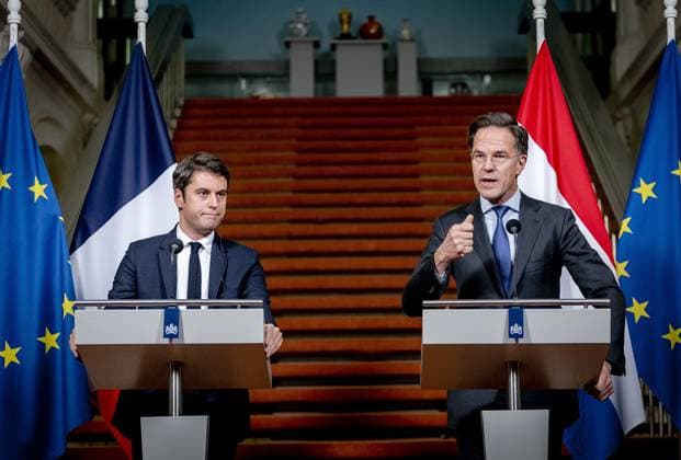 News Themen der Woche KW10 News Bilder des Tages THE HAGUE - Prime Minister Mark Rutte during a press moment with French Prime Minister Gabriel Attal of France after an introductory meeting at the Ministry of General Affairs. ANP REMKO DE WAAL netherlands out - belgium out  Copyright: xx x492993633x originalFilename: 492993633.jpg