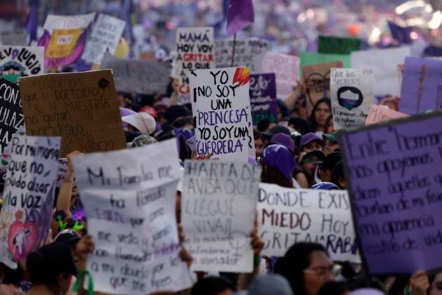 March 8, 2024, Mexico City, Mexico: Women take part during International Women s Day demonstration to protest agains femicides. hundreds of women join protests around the world to commemorate International Women Day. on March 8, 2024 in Mexico City, Mexico Mexico City Mexico - ZUMAe321 20240308_zia_e321_078 Copyright: xLuisxBarronx