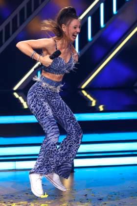 Ann-Kathrin Bendixen mit Valentin Lusin in der zweiten Live-Show der 17. Staffel der RTL-Tanzshow Let s Dance im MMC Coloneum. Köln, 08.03.2024
