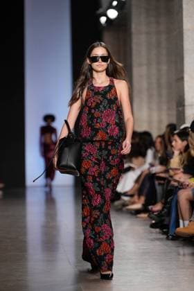 Lisbon Fashion Week in Lisboa, Portugal - 09 Mar 2024 A model walks the runway during the Goncalo Peixoto fashion show at ModaLisboa For Good, Lisbon Fashion Week in Lisboa. Lisbon Portugal Copyright: xBrunoxdexCarvalhox xSOPAxImagesx brunodecarvalho_modalisboaforgood-5318