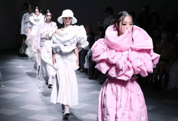Bilder des Jahres 2024, Entertainment 03 März Entertainment Themen der Woche KW11 Entertainment Bilder des Tages March 12, 2024, Tokyo, Japan - Models display creations of Houga 2024 autumn and winter collection designed by Moe Ishida in Tokyo on Tuesday, March 12, 2024 as a part of Fasion Week Tokyo. (photo by Yoshio Tsunoda AFLO)  , aflo_247014855.jpg,