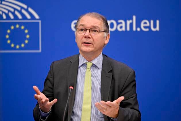 Politiker Philippe Lamberts (Ecolo) beim Pressebriefing der Fraktion Grüne EFA im Europäischen Parlament. Straßburg, 12.03.2024 Grand Est Frankreich *** Politician Philippe Lamberts Ecolo at the press briefing of the Green EFA Group in the European Parliament Strasbourg, 12 03 2024 Grand Est France Copyright: xDwixAnoraganingrumx