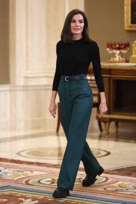 Entertainment Themen der Woche KW11 Entertainment Bilder des Tages Royals In Audience CERMI Delegation - Madrid Queen Letizia on her arrival to the audience in which they have received a delegation of the Spanish Committee of Representatives of Persons with Disabilities (CERMI) at the Zarzuela Palace, on March 13, 2024, in Madrid (Spain). CERMI is the platform for representation, defense and action of Spanish citizens with disabilities, more than 3.8 million people, plus their families, to advance the recognition of their rights and achieve full citizenship with equal rights and opportunities with the rest of the components of society. Photo by Antonio Gutierrez Europa Press ABACAPRESS.COM Madrid Spain  Copyright: xEuropaxPress ABACAx