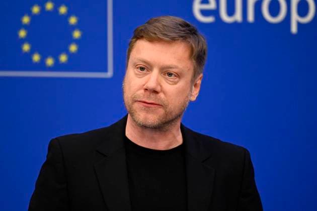Politiker Martin Schirdewan (Die Linke) beim Pressebriefing der Fraktion Die Linke im Europäischen Parlament. Straßburg, 12.03.2024 Grand Est Frankreich *** Politician Martin Schirdewan Die Linke at the press briefing of the parliamentary group Die Linke in the European Parliament Strasbourg, 12 03 2024 Grand Est France Copyright: xDwixAnoraganingrumx